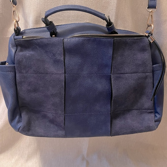 Beautiful nwt bag - Picture 5 of 5